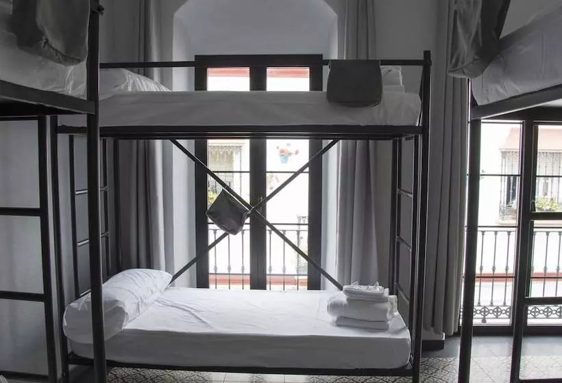 Factory Rooms Barbate  Hostel