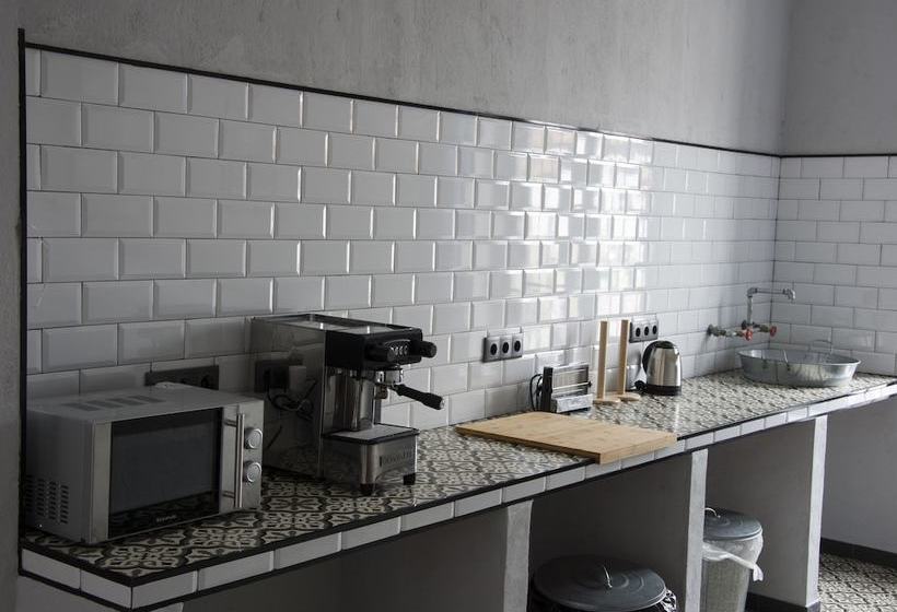 Factory Rooms Barbate  Hostel