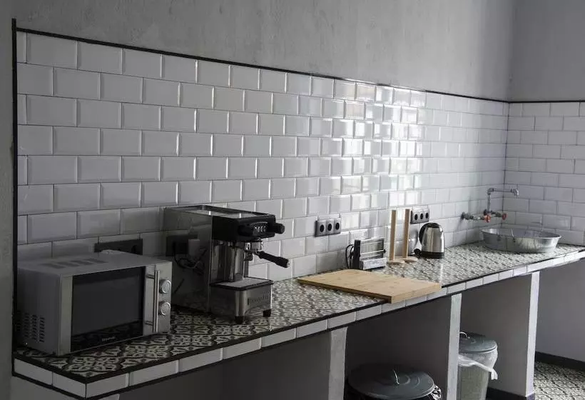 Factory Rooms Barbate  Hostel