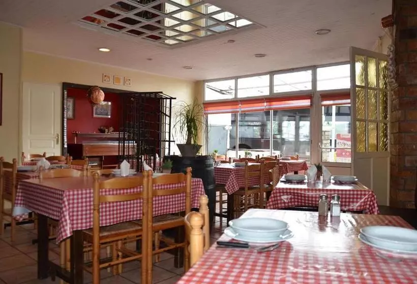 هتل Chez Benat