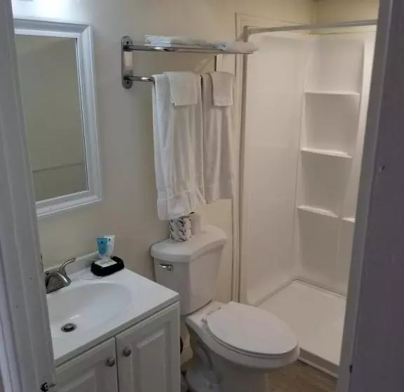 Penn Lodge Hotel & Suites Philadelphia   Bensalem