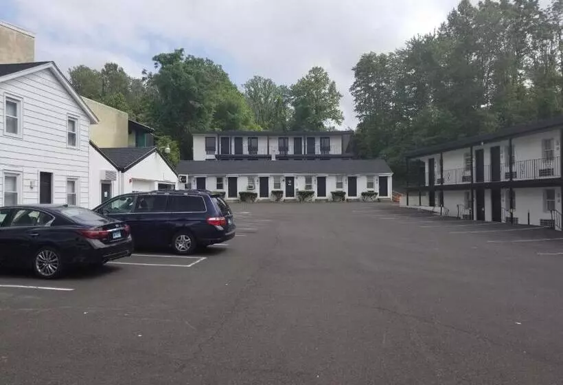 Penn Lodge Hotel & Suites Philadelphia   Bensalem