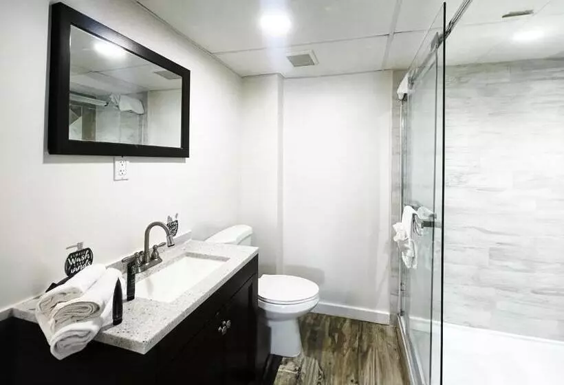 Penn Lodge Hotel & Suites Philadelphia   Bensalem