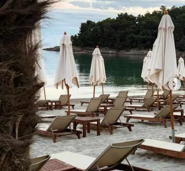 پانسیون Apartmani Bekonja