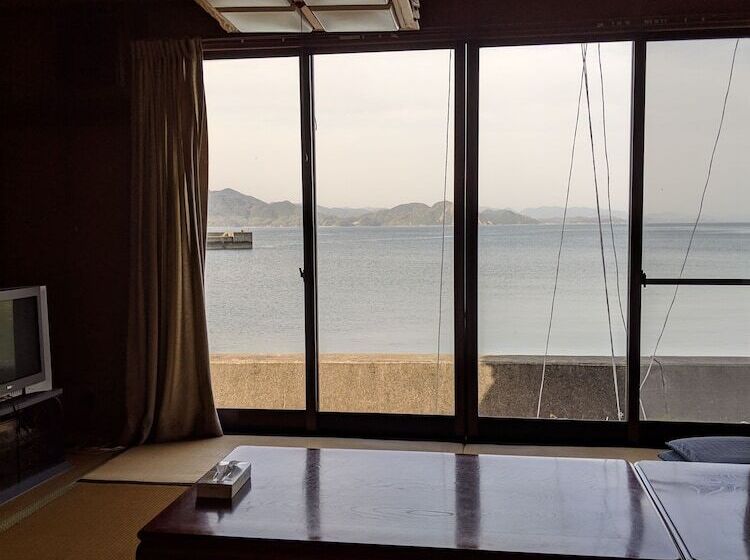 ריוקאן Minshuku Kamagari