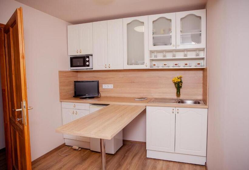 Nocleg ze śniadaniem King Arthur Panzió