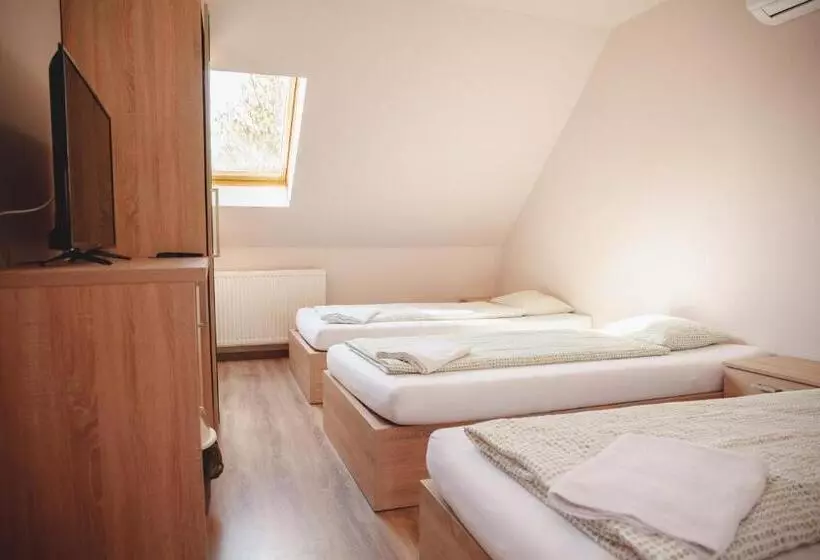 Aamiaismajoitus (B&B) King Arthur Panzió