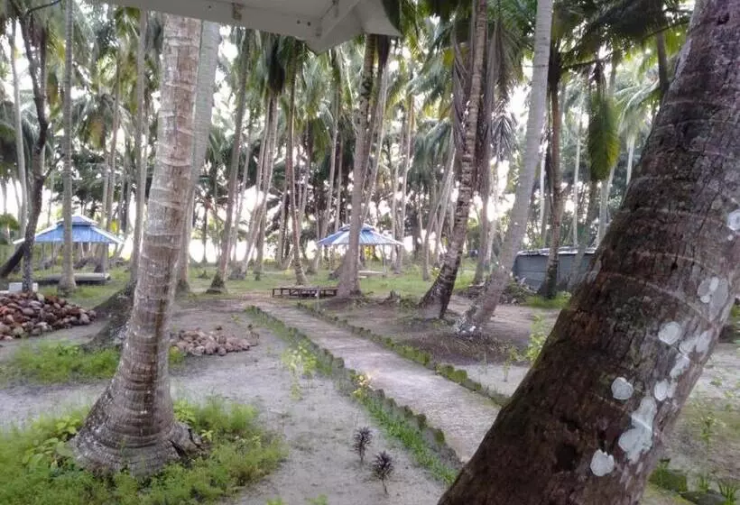 Crossbill Beach Resort