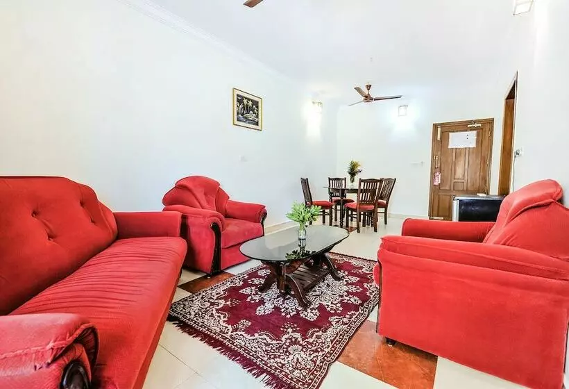 Fabhotel Kangappadan Residency