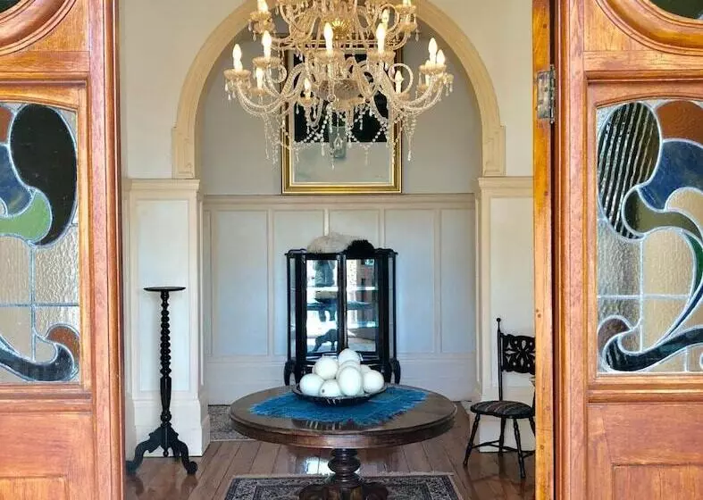 Majatalo Bakenskraal Ostrich Palace