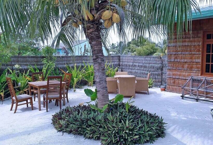 Pension Fanhaa Maldives