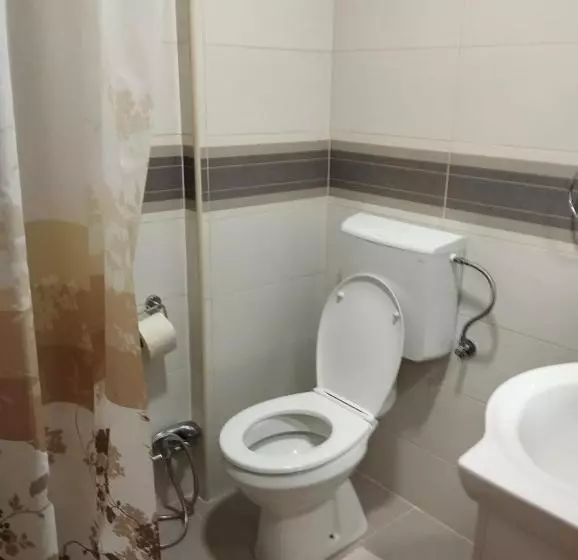 پانسیون Guesthouse Bato