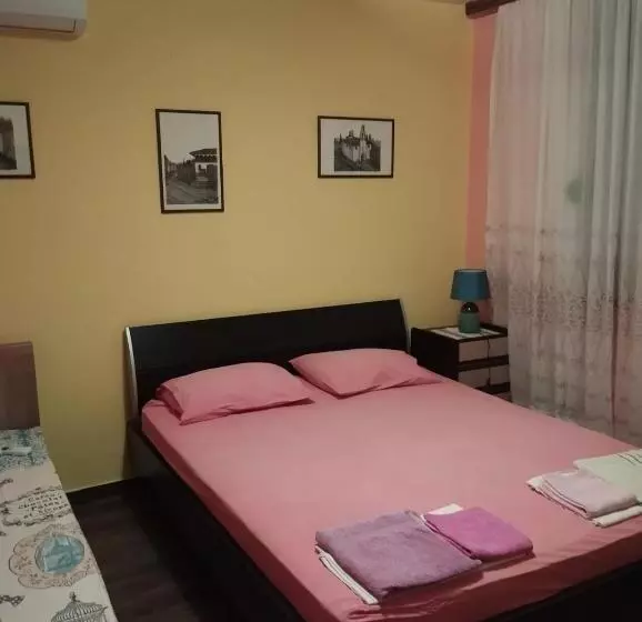 پانسیون Guesthouse Bato