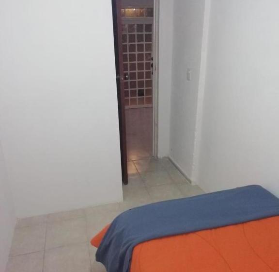 Pensionat Ciudad De Mexico Unam Guest House Casa De Huespedes