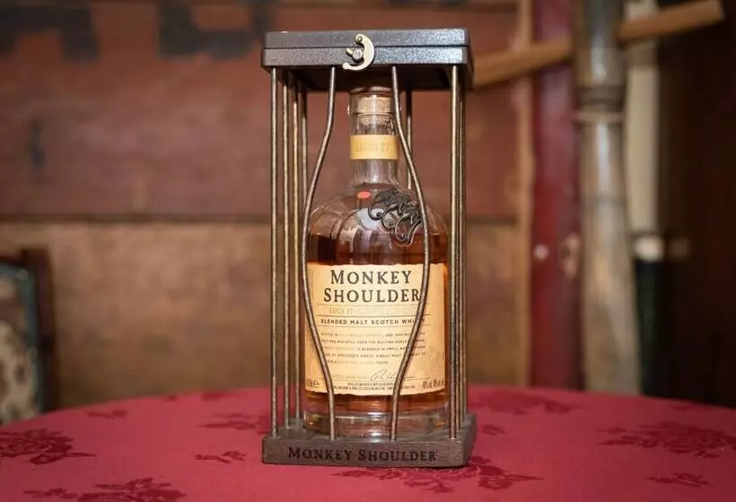 ペンション The Tannochbrae