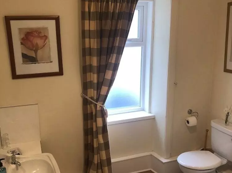 ペンション The Tannochbrae