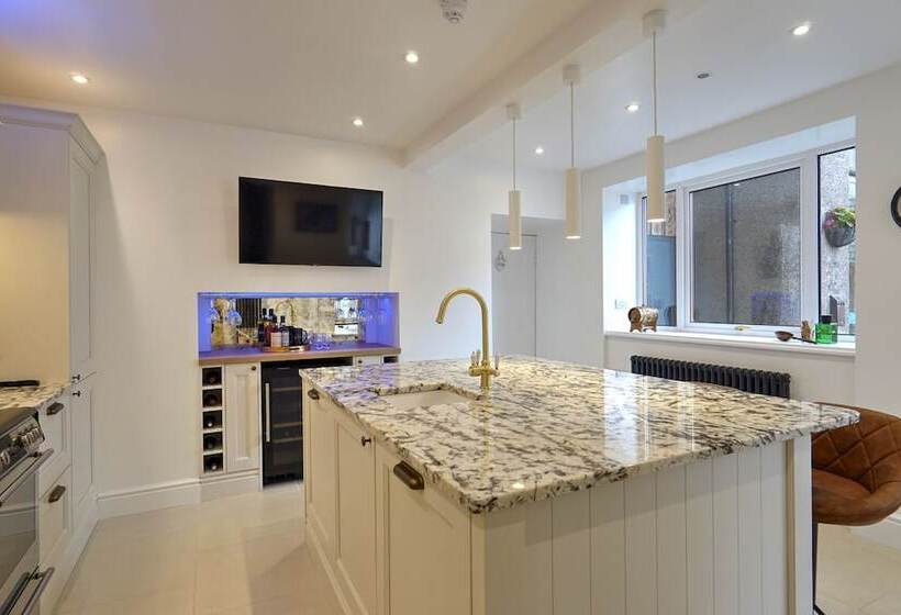 Pensione The Tannochbrae