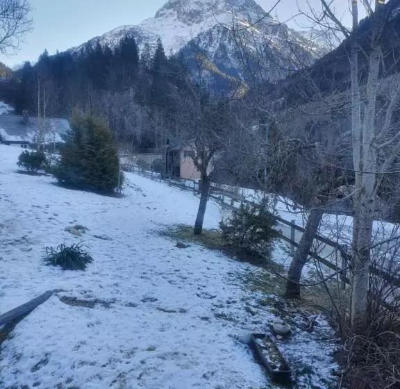 Retkeilymaja Terrasse Nessental