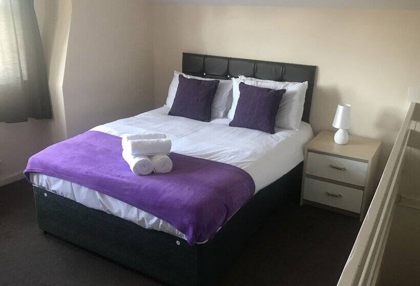 ペンション Tavistock House