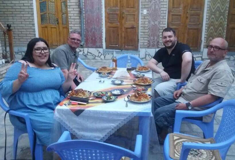 פנסיון Umarxon