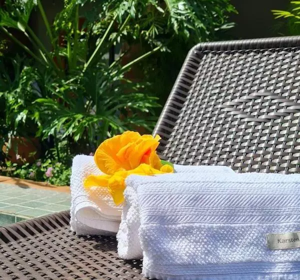 ベッドアンドブレックファースト Jasmimanga Pousada