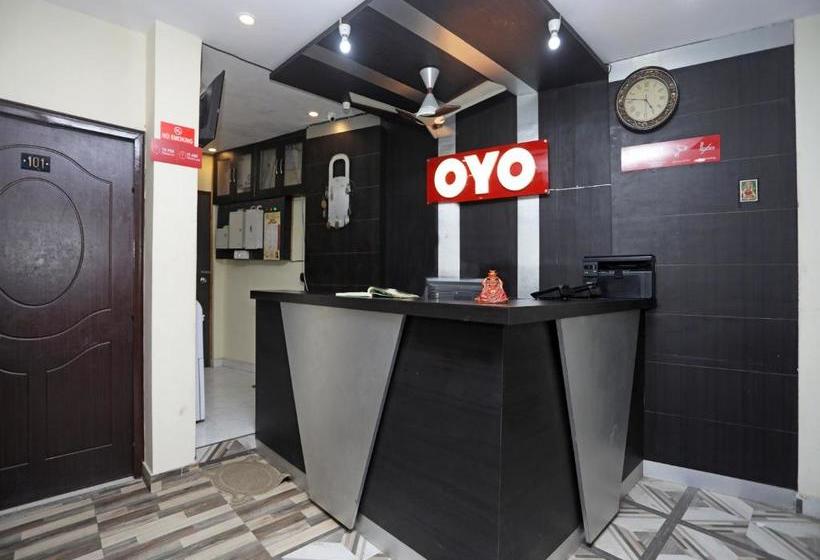 Super Hotel O Raj Palace