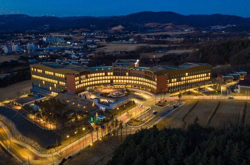 Pyeongchang Ramada Hotel & Suite By Wyndham