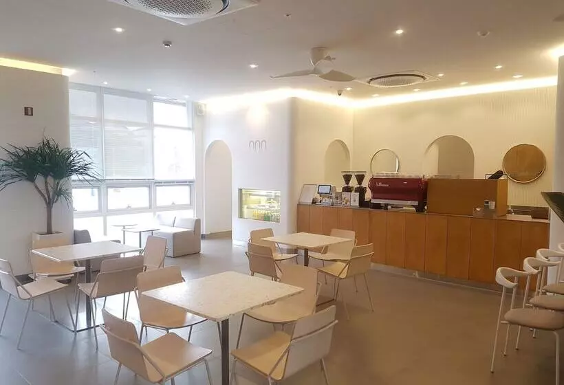 Ramada Hotel & Suites By Wyndham Gangwon Pyeongchang