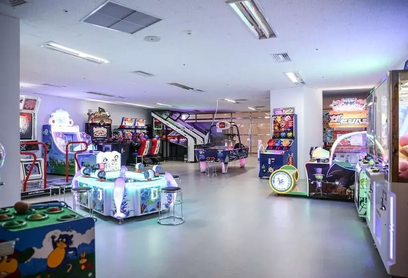 Ramada Hotel & Suites By Wyndham Gangwon Pyeongchang