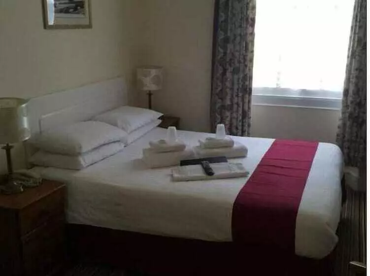 هتل New Birchfield