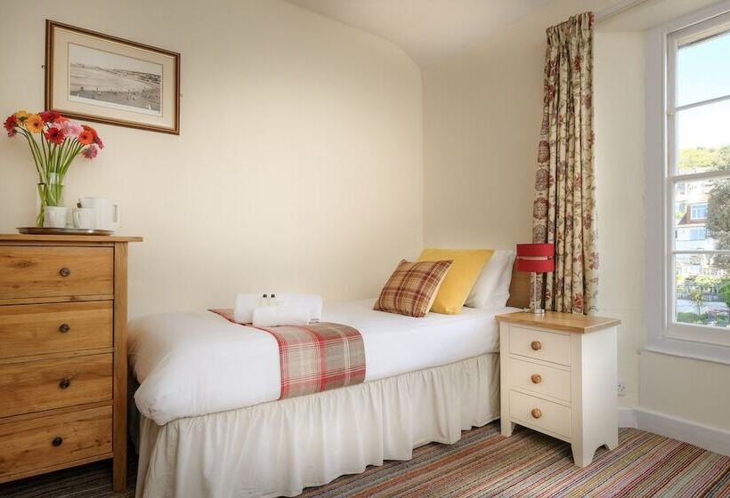 Hotel New Birchfield