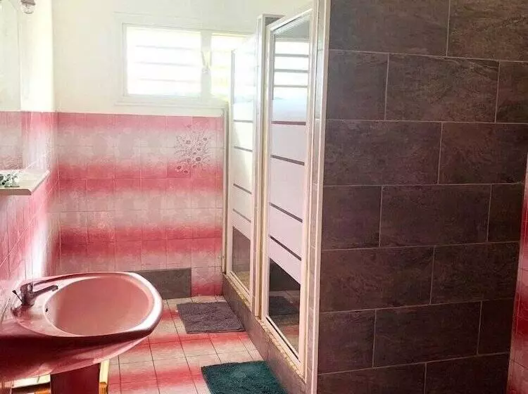 تختخواب و صبحانه Le Caillou Blanc