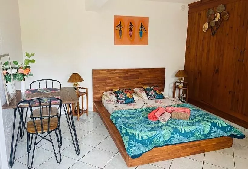 تختخواب و صبحانه Le Caillou Blanc