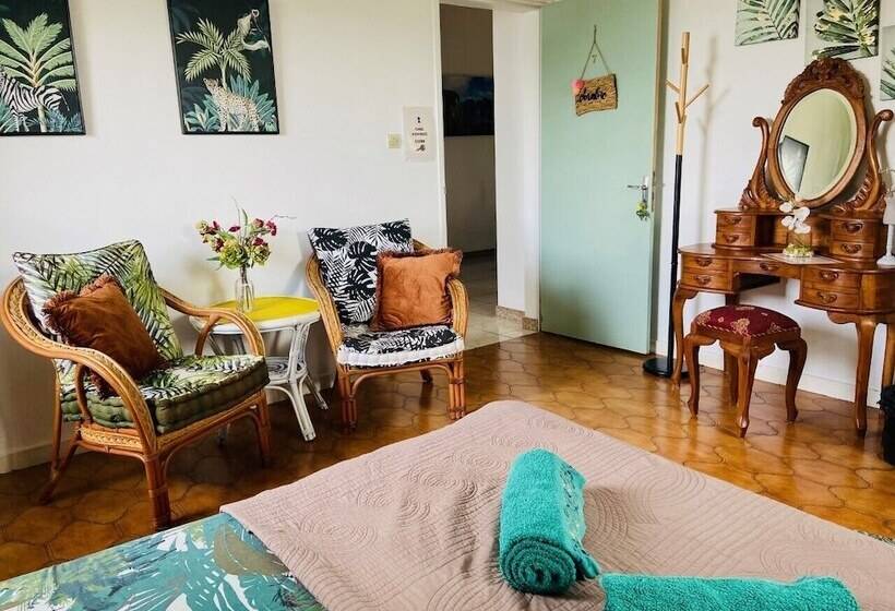 تختخواب و صبحانه Le Caillou Blanc