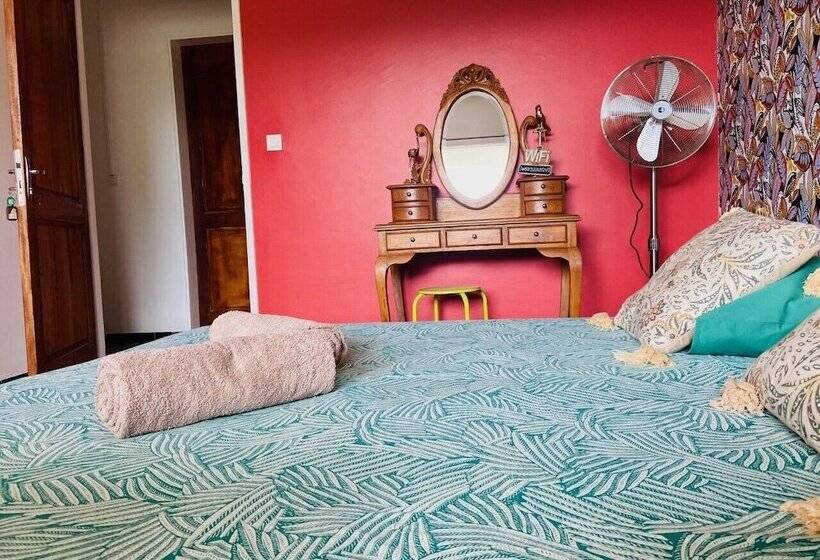 تختخواب و صبحانه Le Caillou Blanc