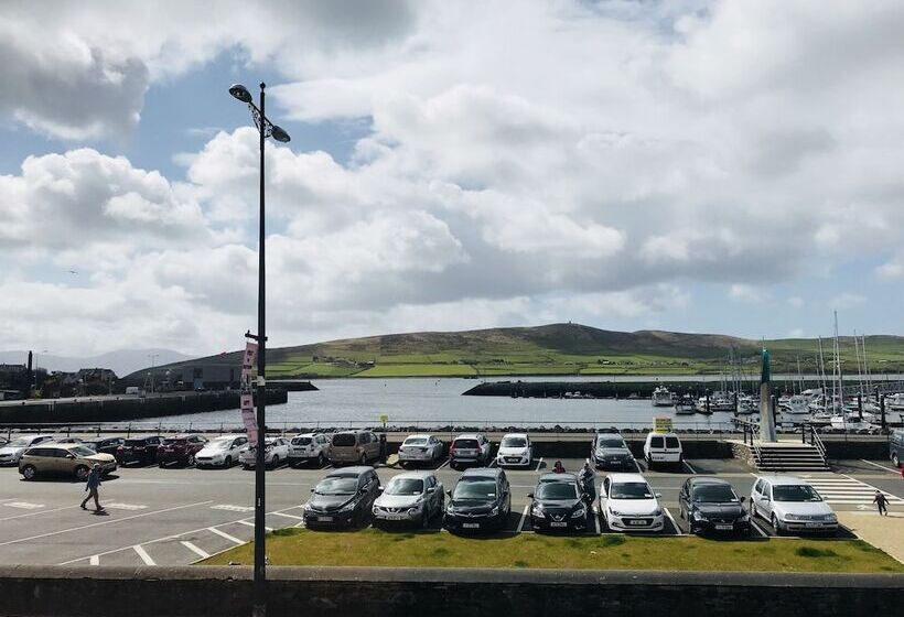 פנסיון The Waterfront