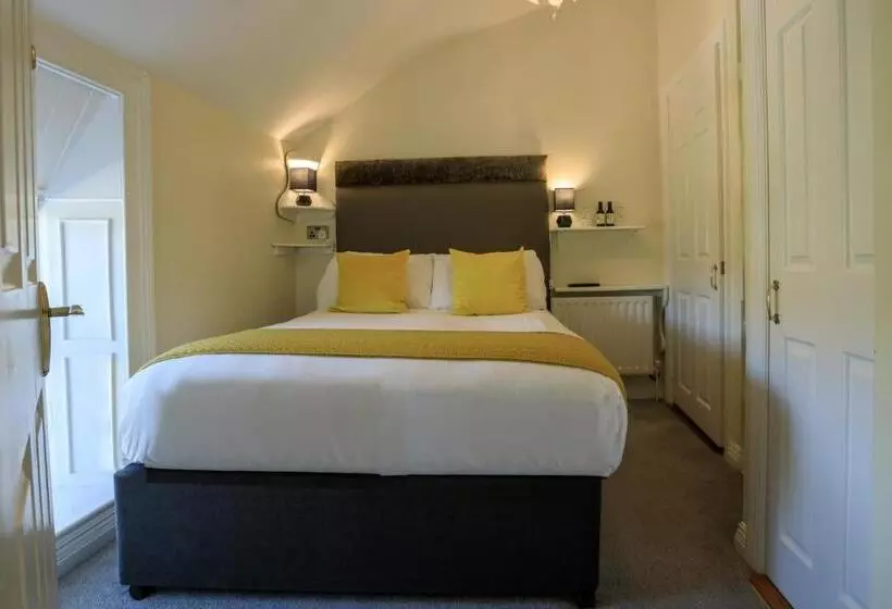 Majatalo The Waterfront