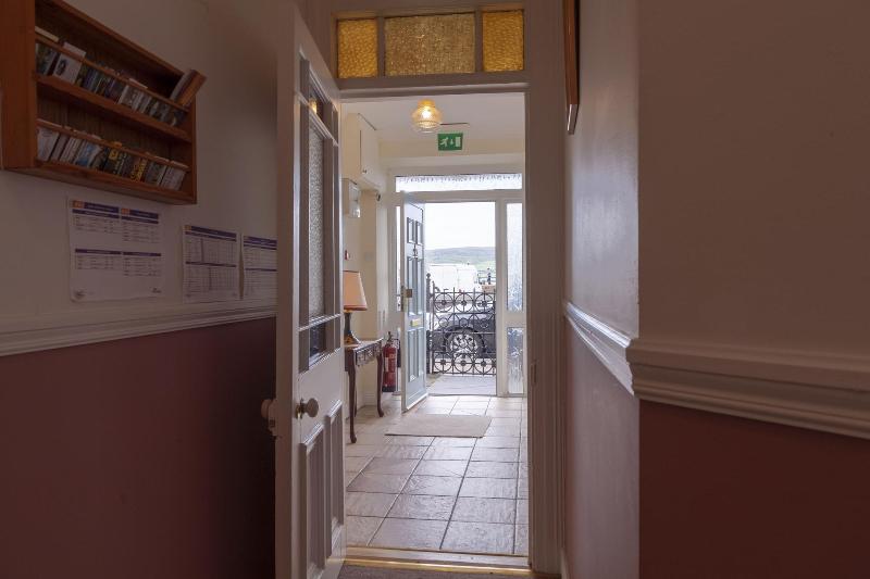 פנסיון The Waterfront