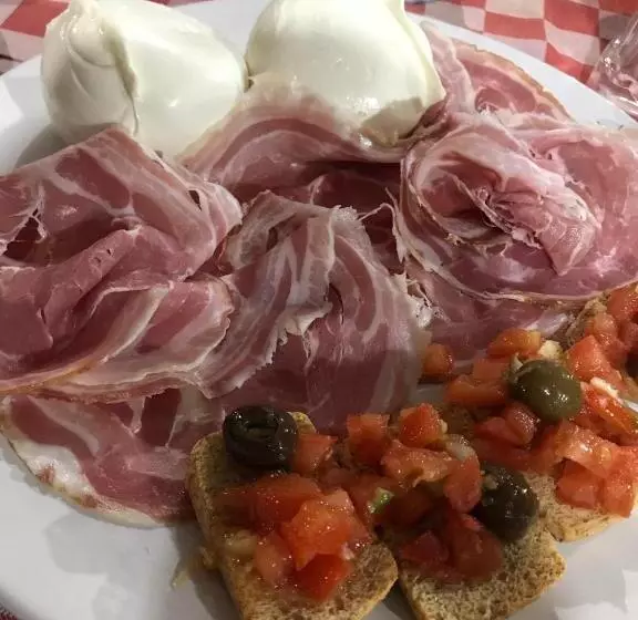 Aamiaismajoitus (B&B) Palazzo D'amaro Historical Residence