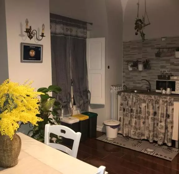 Aamiaismajoitus (B&B) Palazzo D'amaro Historical Residence