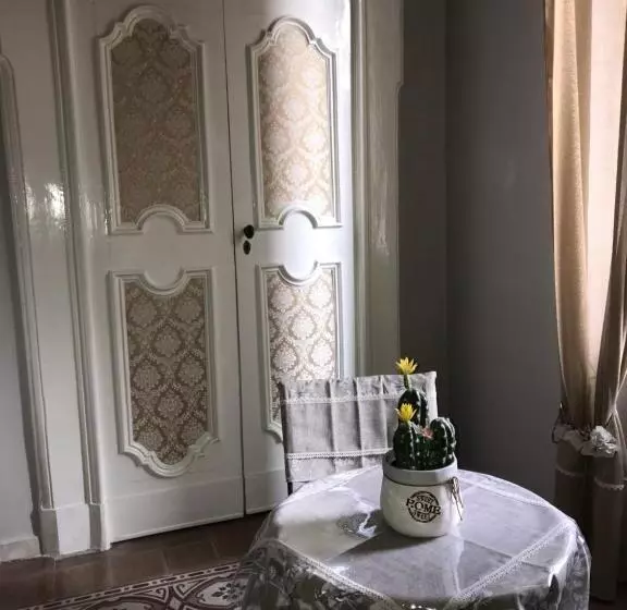 Aamiaismajoitus (B&B) Palazzo D'amaro Historical Residence