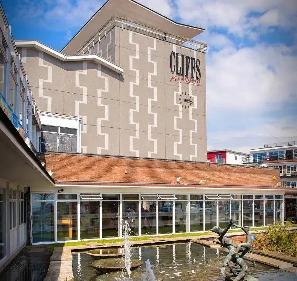 Southend Central Hotel   Close To Beach, City Centre, Train Station & Southend Airport