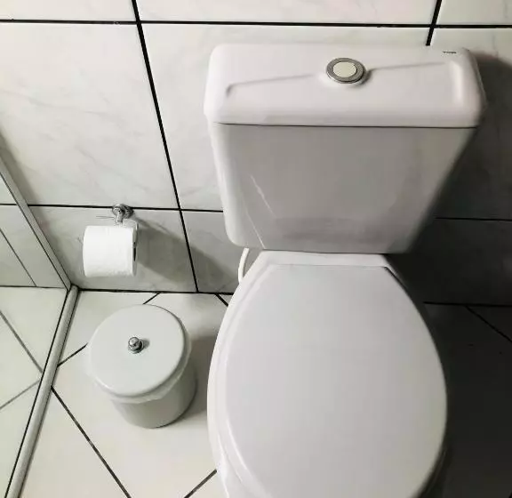 ペンション Pousada Central
