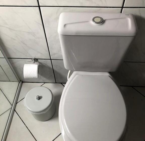 פנסיון Pousada Central