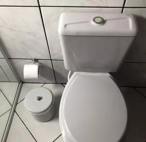 ペンション Pousada Central