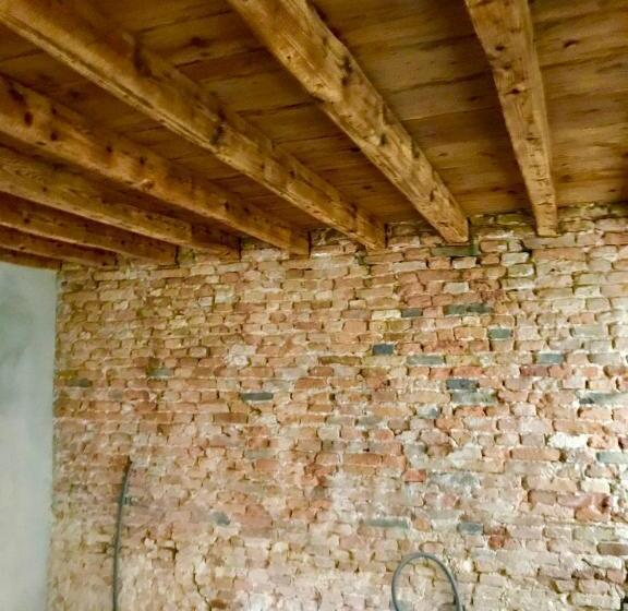 تختخواب و صبحانه Barbara’s Rooms