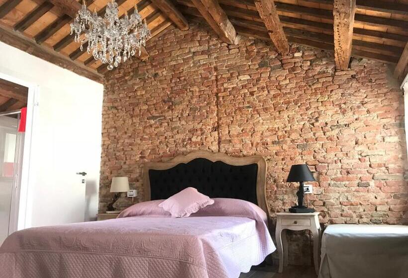 تختخواب و صبحانه Barbara’s Rooms