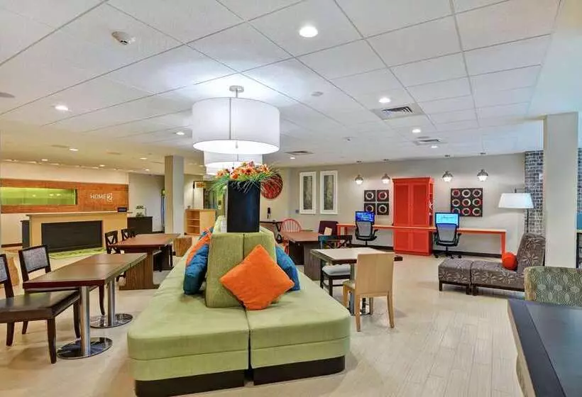 هتل Home2 Suites By Hilton Hilton Head