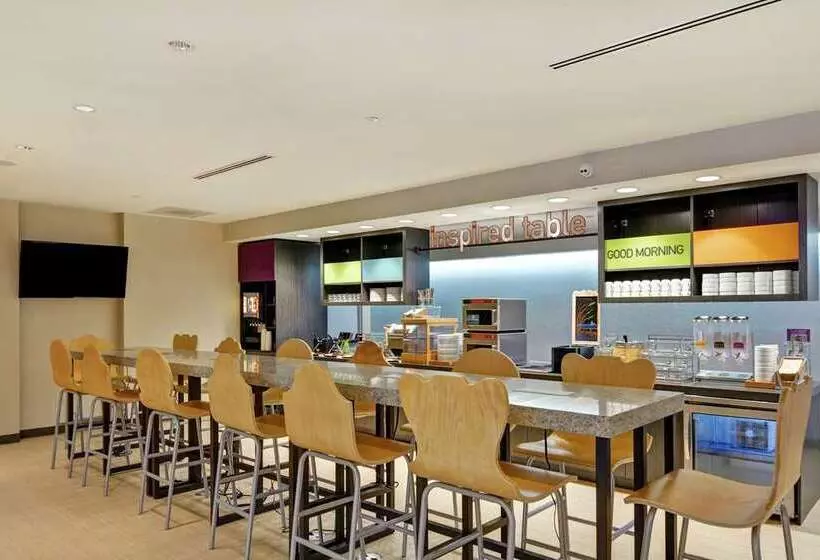 هتل Home2 Suites By Hilton Hilton Head