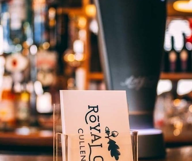 酒店 The Royal Oak